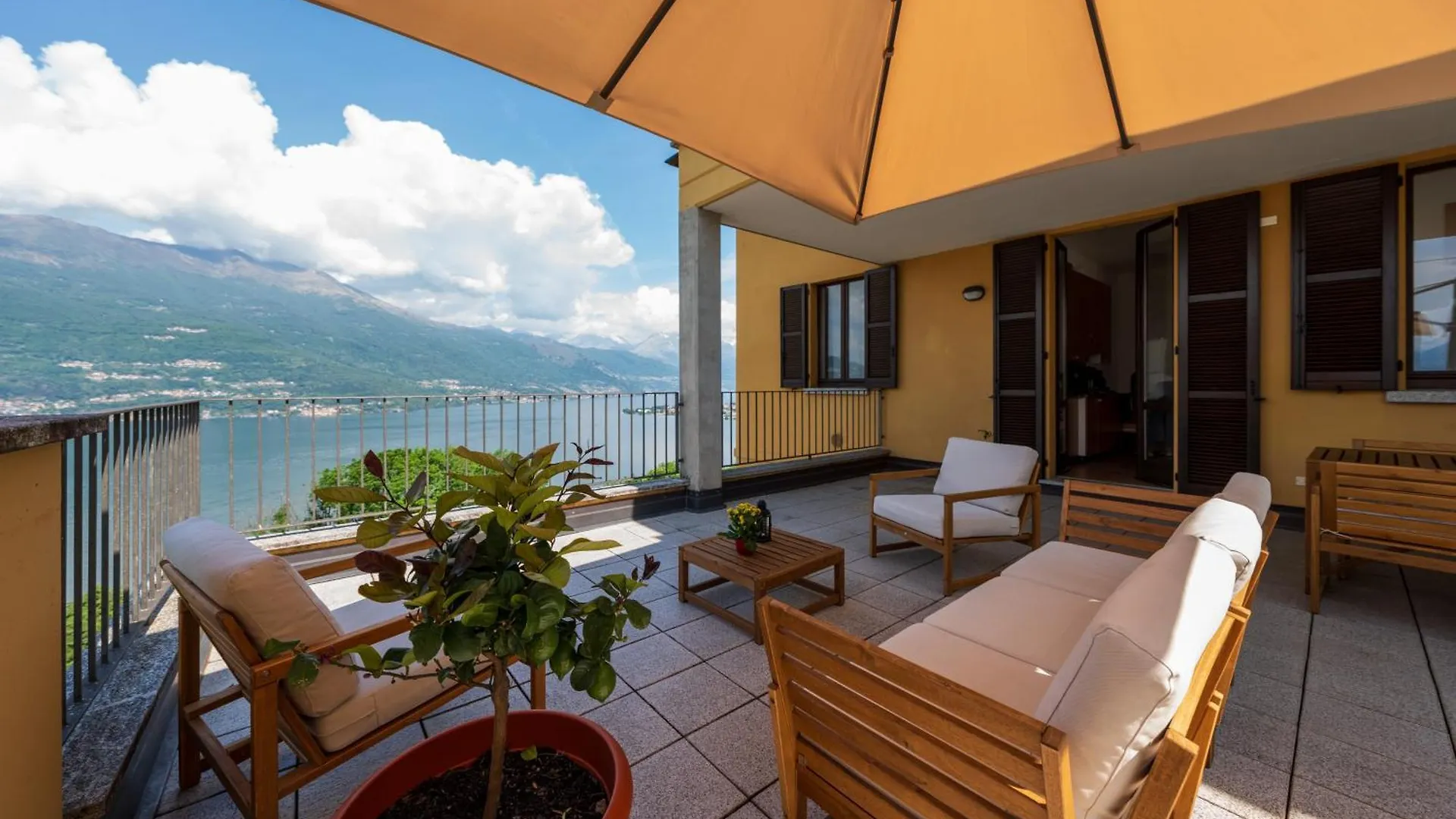 Apartment Stunning Apartment- Terrace And Swimming Pool Bellano